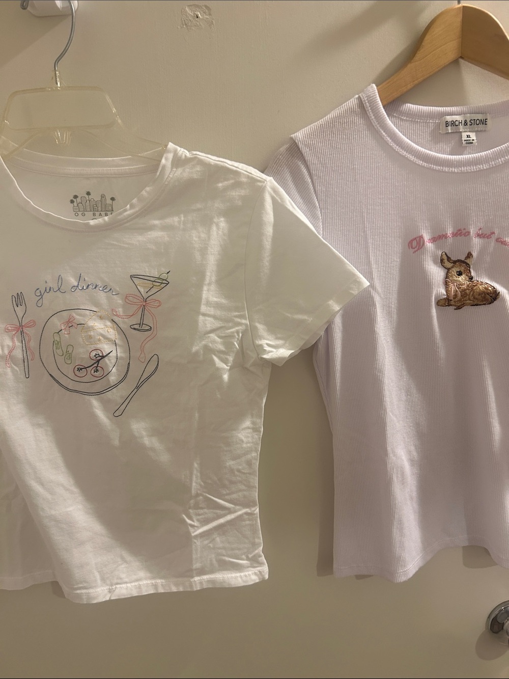 Birch & Stone White Ribbed Tee with Deer Embroidery - Kids